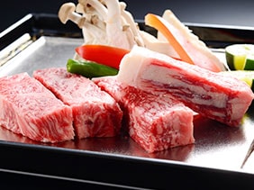 国産霜降り和牛ステーキ